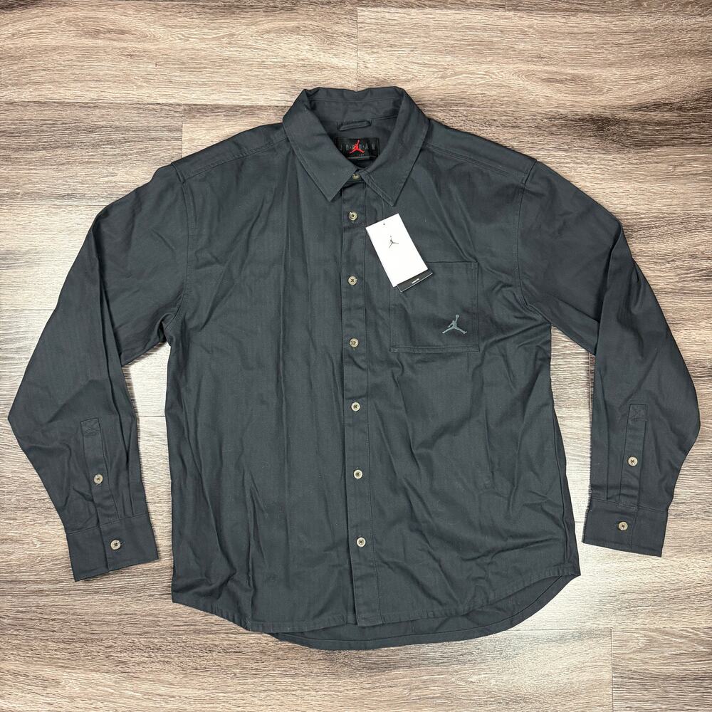 Nike Air Jordan Men's Medium Loose Fit Black Heavy Button Down Shirt FV7446-010
